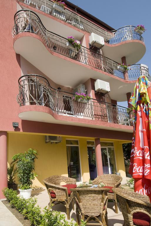 Vromos Guest House Chernomorets Eksteriør billede
