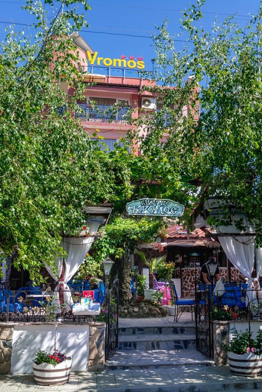 Vromos Guest House Chernomorets Eksteriør billede
