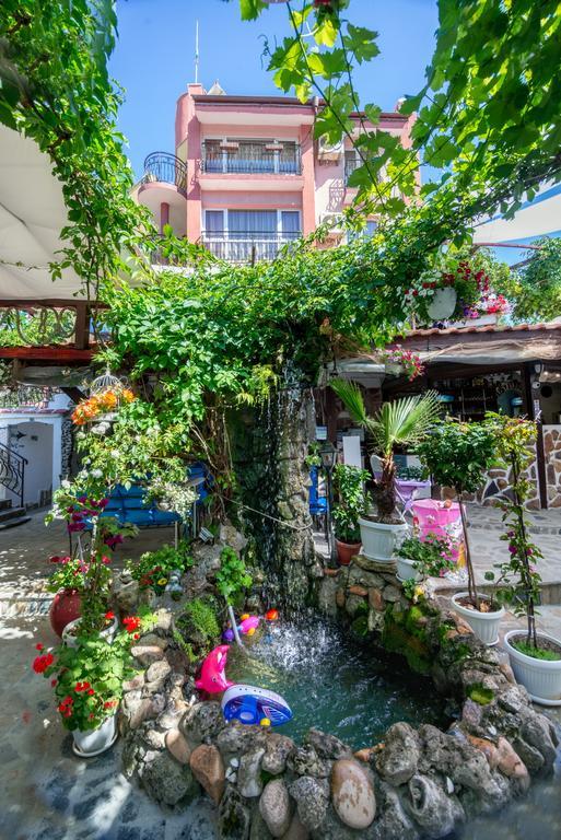 Vromos Guest House Chernomorets Eksteriør billede