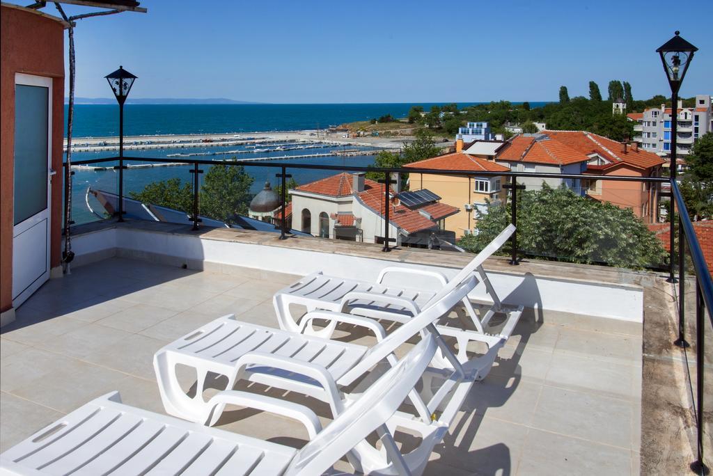 Vromos Guest House Chernomorets Eksteriør billede