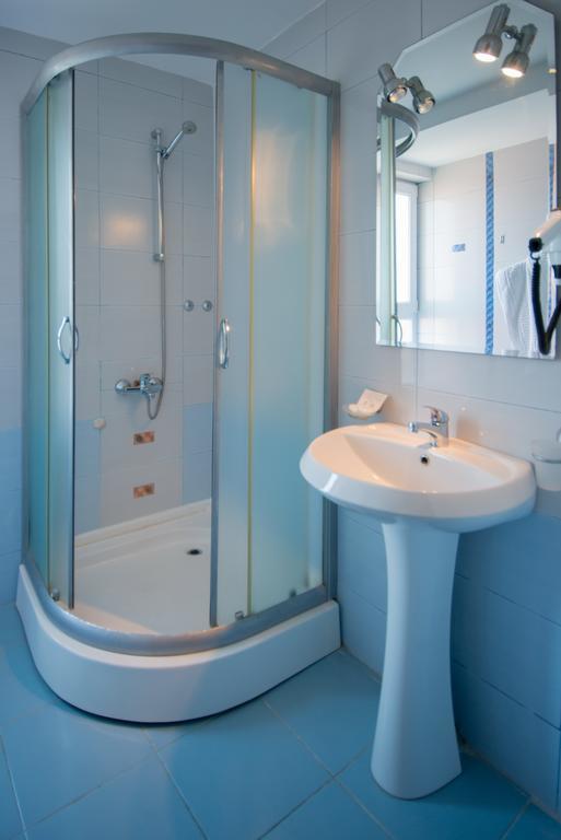 Vromos Guest House Chernomorets Eksteriør billede