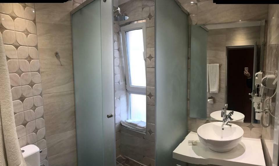 Vromos Guest House Chernomorets Eksteriør billede